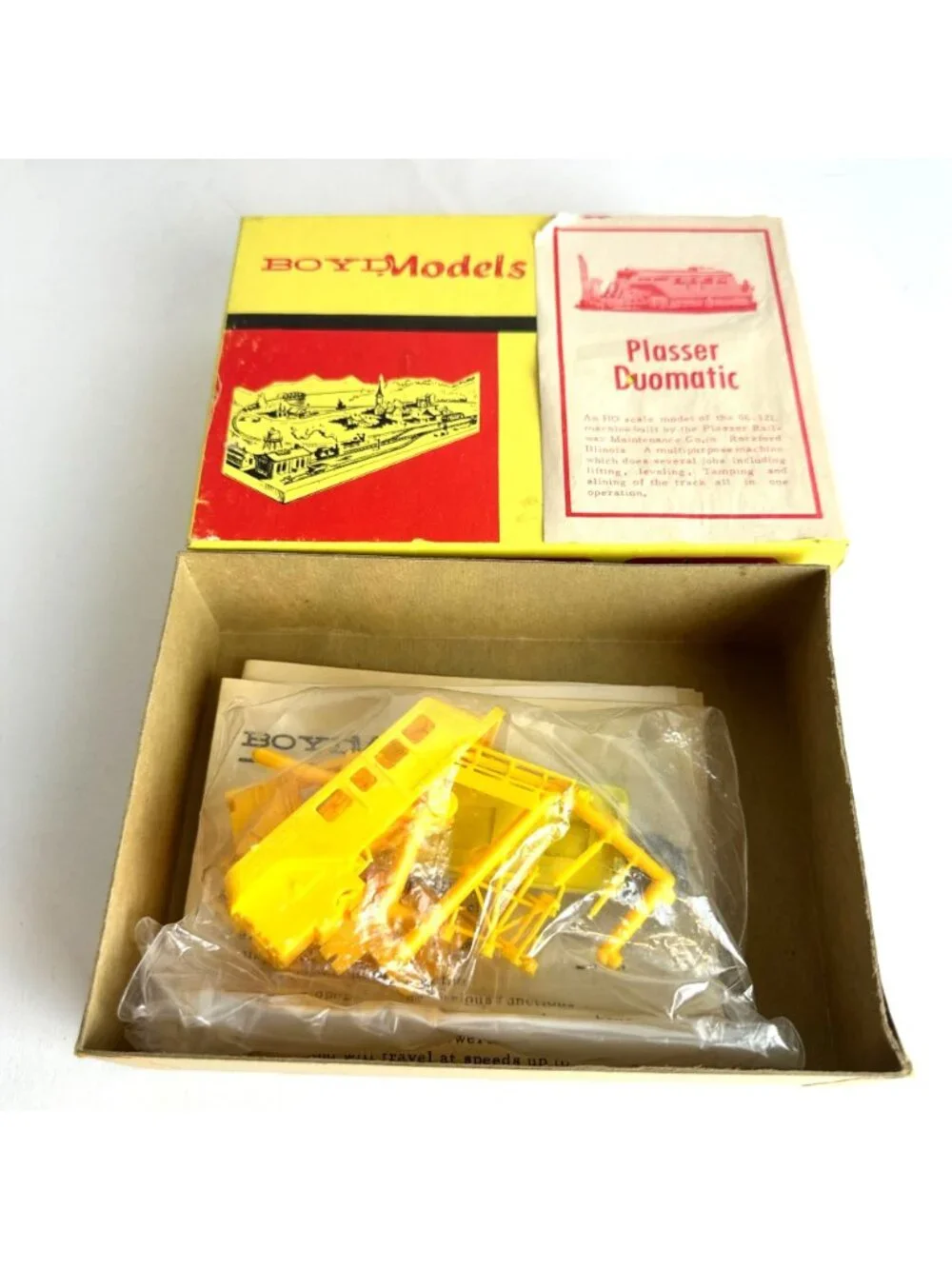 Boyd Models HO Scale Plasser Duomatic Railway Maintenance Model Kit